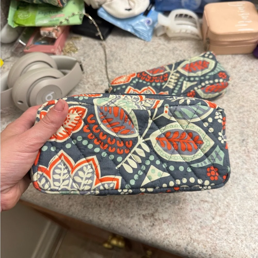 Vera Bradley Floral Bath Storage Set - Red, Green, Blue